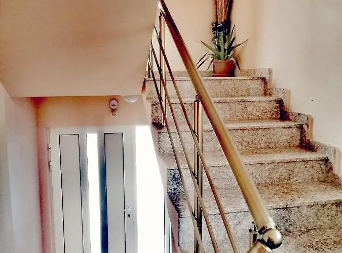 Daiv サパレヴァ・バニャ